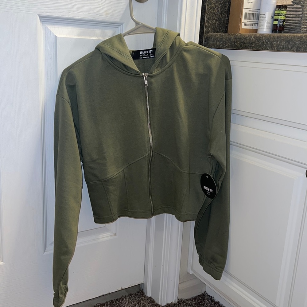 Jolie & Joy olive green crop hoodie. Brand new with tags!!!!